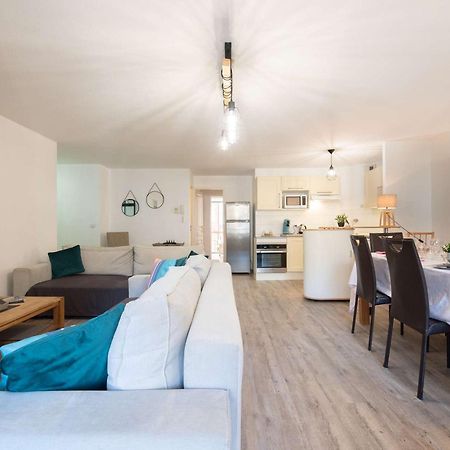 Appartement 6 Pers, Centre St-Lary, 2 Ch + Cabine, Garage, Balcon, Et Ascenseur - Fr-1-296-361 圣拉里苏朗 外观 照片